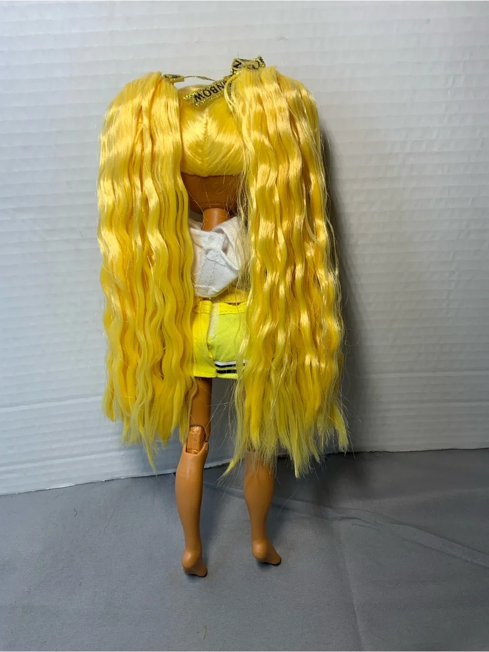 Rainbow High Cheer Series Sunny Madison Yellow fashion Doll 2021